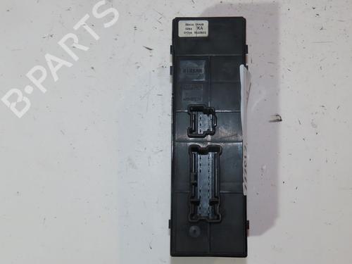 Used Left front window switch NISSAN JUKE (F15) 1.5 dCi (110 hp) 28712507