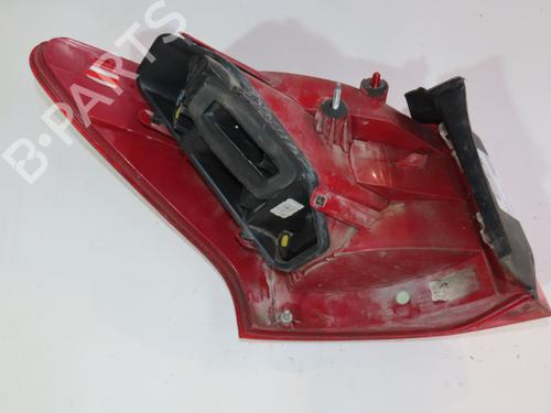 Right taillight PEUGEOT 407 SW (6E_, 6D_) 1.6 HDi 110 | BP27581227C35 