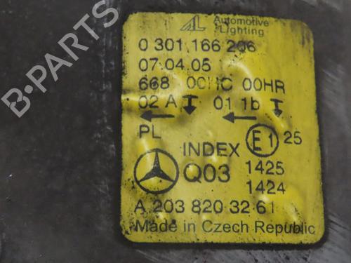 Højre forlygte MERCEDES-BENZ C-CLASS (W203) C 200 CDI (203.007) (122 hp) 26463317
