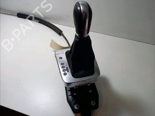 Used Gear lever VW TIGUAN (5N_) 2.0 TDI 4motion (140 hp) 14895152