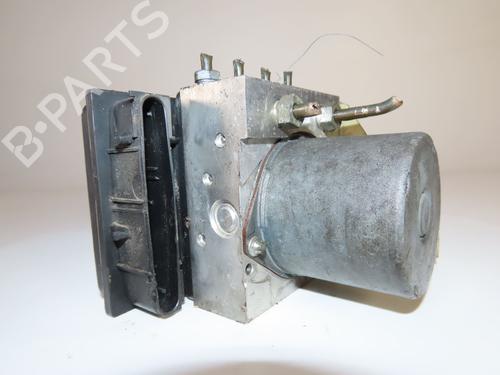 Used ABS pump MERCEDES-BENZ A-CLASS (W169) A 170 (169.032, 169.332) (116 hp) 29901618