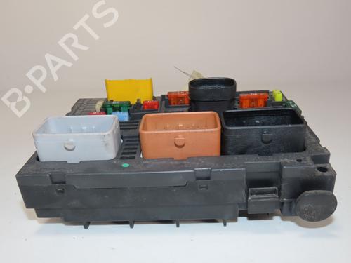 Used Fuse box PEUGEOT 308 SW I (4E_, 4H_) 1.6 HDi (90 hp) 31179411