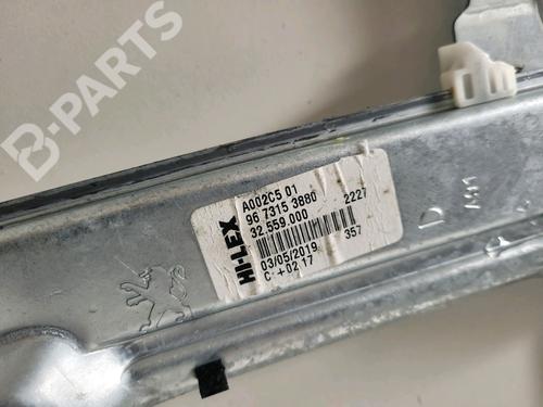 Rear right window mechanism PEUGEOT 208 I (CA_, CC_) 1.2 VTi 68 / PureTech 68 | BP9027817C25 