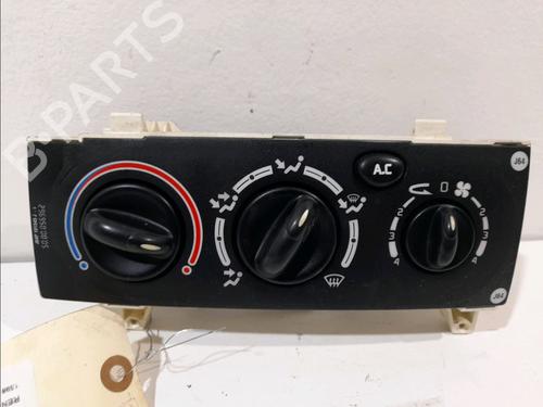 Comando chauffage RENAULT SCÉNIC I MPV (JA0/1_, FA0_) 1.6 (JA00, JA16, JA15, JA19, JA1V, JA2B, JA2C, JA0B,... (107 hp) 14959545