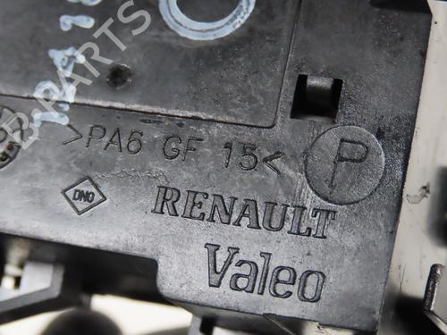 Used Headlight switch RENAULT SCÉNIC II (JM0/1_) 1.5 dCi (JM1E, JM16) (106 hp) 30333250