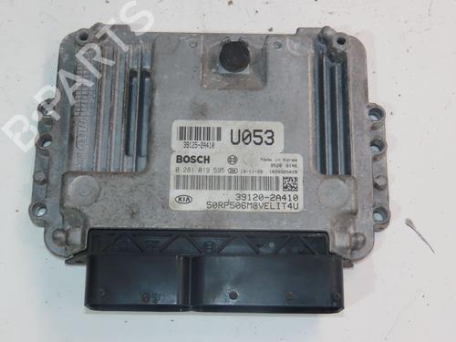 Engine control unit (ECU) KIA CARENS IV 1.7 CRDi | BP26405008M57