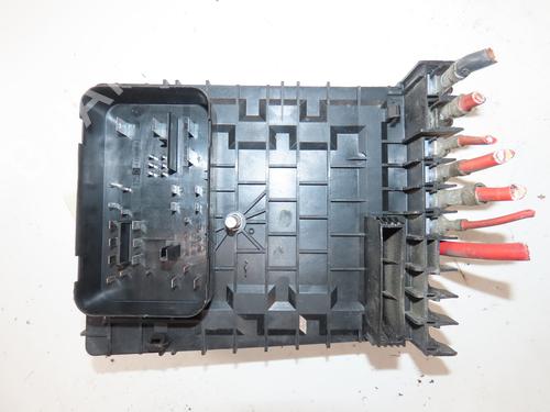 Used Fuse box Fuse box VW GOLF VI (5K1) 1.6 TDI (105 hp) 34710811 34710811