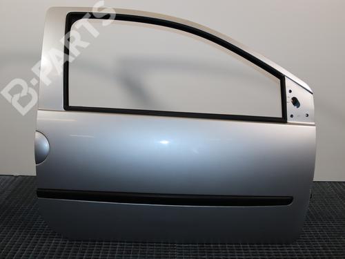 Used Right front door Right front door RENAULT TWINGO II (CN0_) 1.2 16V (CN0K, CN0V, CN0A) (76 hp) 11050557 11050557