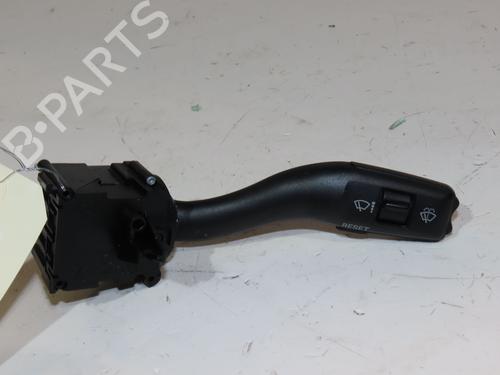 Used Steering column stalk AUDI A4 B7 (8EC) 1.9 TDI (116 hp) 18824683