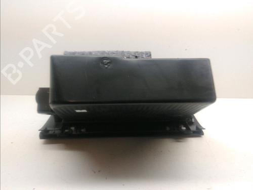 Hanskerom Hanskerom PEUGEOT 308 SW II (LC_, LJ_, LR_, LX_, L4_) 1.6 BlueHDi 120 (120 hp) 15643992 15643992