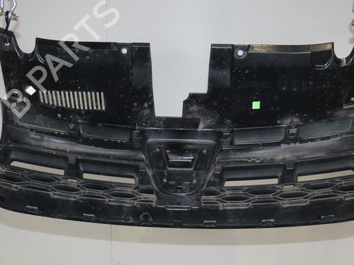 Używane Atrapa chłodnicy / Grill DACIA SANDERO II 1.0 SCe 75 (B8JC, B8JD, B8NC) (73 hp) 30955611