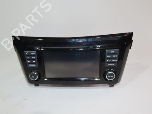 Used Radio NISSAN QASHQAI II SUV (J11, J11_) 1.2 DIG-T (115 hp) 20385705
