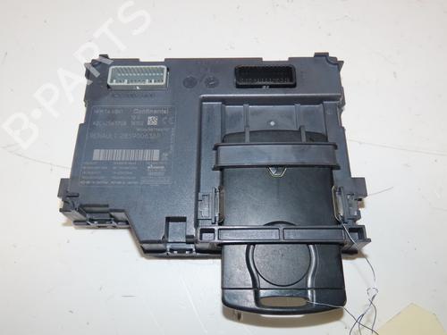 Used Card reader Card reader RENAULT CLIO IV (BH_) 1.5 dCi 90 (90 hp) 33744542 33744542