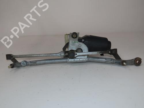 Essuie-glace moteur avant Essuie-glace moteur avant FIAT PUNTO Convertible (176_) 60 1.2 (176AR_, 176BR_) (60 hp) 33947490 33947490