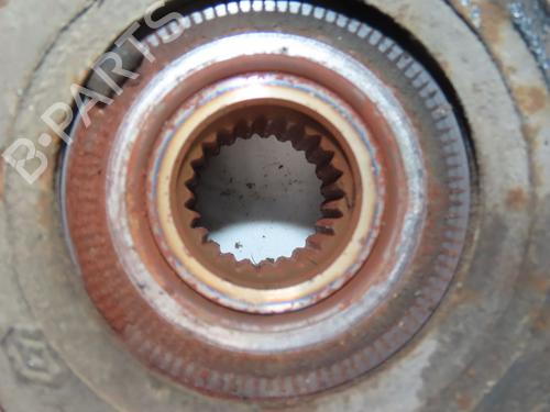 Used Left front steering knuckle Left front steering knuckle RENAULT CAPTUR I (J5_, H5_) 0.9 TCe 90 (90 hp) 36758612 36758612