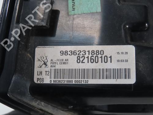 Feu de coffre gauche Feu de coffre gauche PEUGEOT 3008 II SUV (MC_, MR_, MJ_, M4_) 1.5 BlueHDi 130 (131 hp) 35797243 35797243