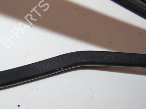 Used Front windshield wiper arm RENAULT CLIO III (BR0/1, CR0/1) 1.5 dCi (C/BR0G, C/BR1G) (68 hp) 25779183