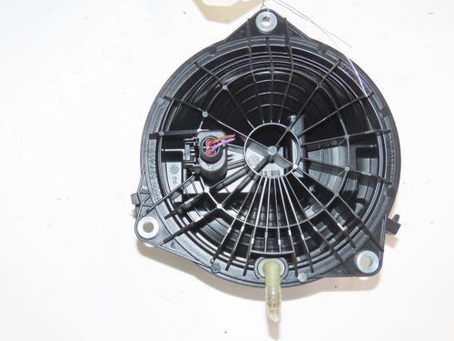 Used Tailgate handle VW GOLF VII (5G1, BQ1, BE1, BE2) 1.6 TDI (105 hp) 27812435