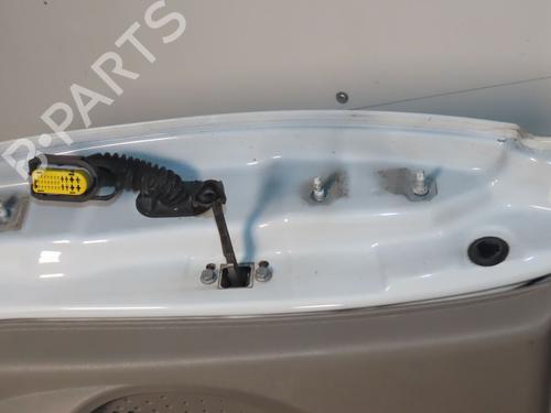 right-front-door-renault-twingo-ii-cn0_-2007-31820659 main image