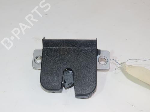 Used Tailgate lock VW NEW BEETLE (9C1, 1C1) 1.6 (102 hp) 17514750