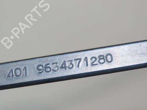 Front windshield wiper arm PEUGEOT 307 (3A/C) 2.0 HDi 90 | BP23165462C143 