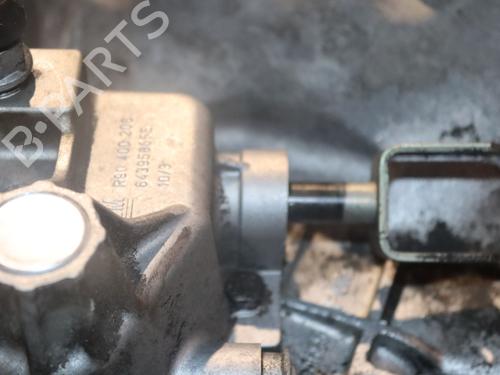 Gearkasse OPEL MERIVA A MPV (X03) 1.6 (E75) (105 hp) 30892897