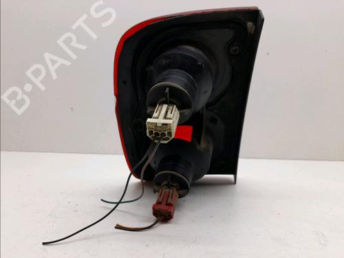 Right taillight LAND ROVER FREELANDER I Soft Top (L314) 2.0 DI 4x4 | BP23164977C35 