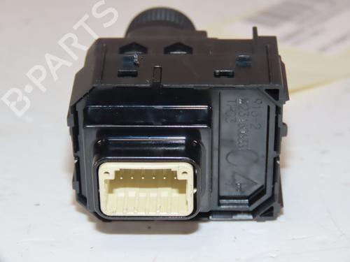 Mirror switch TOYOTA YARIS (_P21_, _PA1_, _PH1_) 1.5 Hybrid (MXPH10, MXPH11) | BP37186419I25 - Image 3