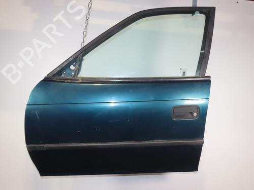 Used Left front door OPEL ASTRA F Estate (T92) 1.7 TD (F35, M35) (68 hp) 19282288