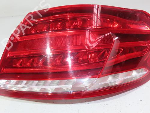 Right taillight MERCEDES-BENZ E-CLASS (W212) E 300 Hybrid / BlueTEC Hybrid (212.098) | BP29215337C35 