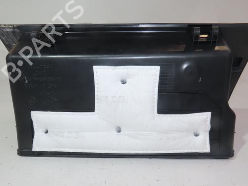 Used Glove box HYUNDAI KONA (OS, OSE, OSI) 1.6 CRDi e-VGT (136 hp) 28121056