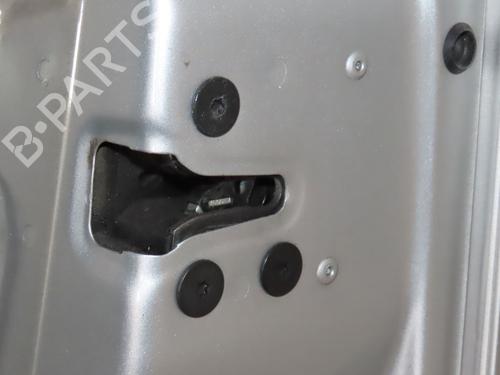 right-front-door-renault-clio-iii-br01-cr01-2005-2006-2007-2008-2009-2010-2011-2012-2013-2014-31634631 main image