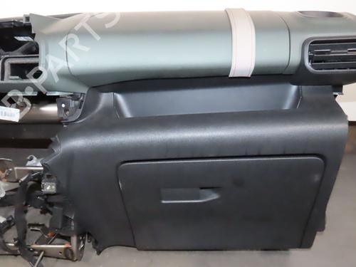 Used Dashboard CITROËN BERLINGO (ER_, EC_) 1.5 BlueHDi 130 (ECYHZJ, ECYHZR) (131 hp) 31634582