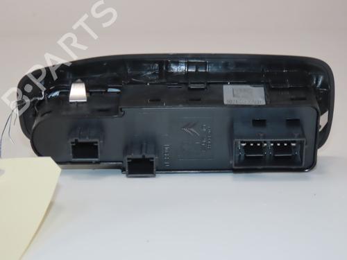 Left front window switch PEUGEOT 208 I (CA_, CC_) 1.2 PureTech 82 | BP36028806I27 - Image 2