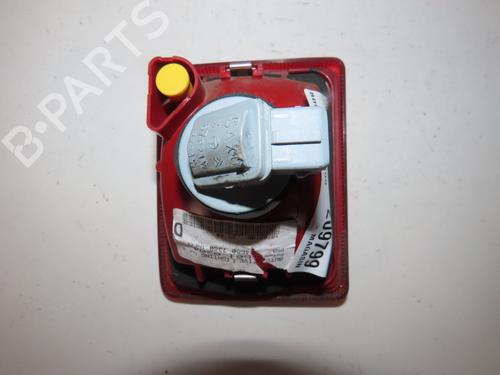 Tågelys PEUGEOT 407 SW (6E_, 6D_) 1.6 HDi 110 (109 hp) 26898117