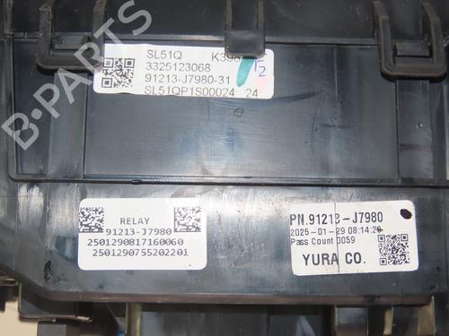 Fuse box KIA CEED (CD) 1.5 T-GDI | BP38023036E1 - Image 5