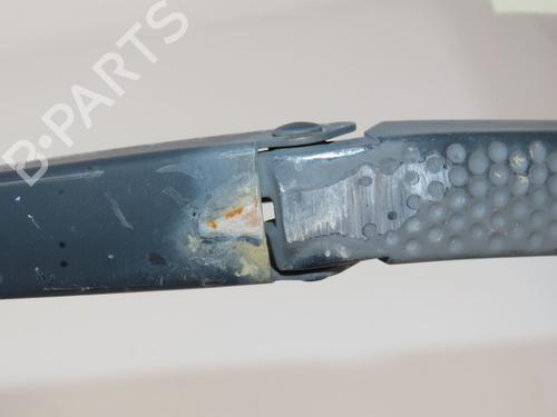 Used Front windshield wiper arm Front windshield wiper arm 34529455 34529455