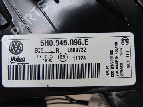 Right taillight VW GOLF VIII (CD1, DA1) 1.5 eTSI | BP36485829C35 - Image 2