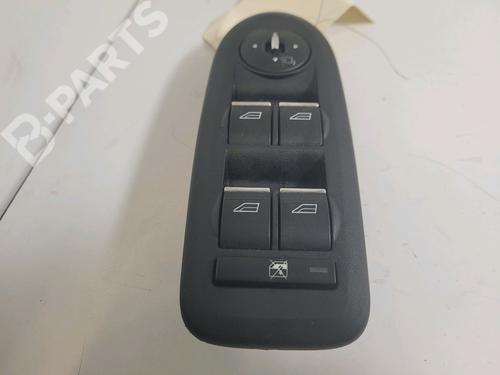 Used Left front window switch Left front window switch FORD C-MAX (DM2) 1.8 TDCi (115 hp) 9025635 9025635