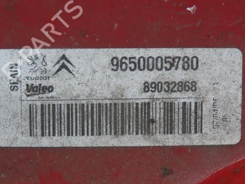Højre baglygte CITROËN XSARA PICASSO (N68) 1.6 HDi (90 hp) 28068228