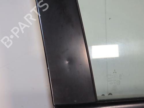 Used Right front door Right front door MITSUBISHI GRANDIS (NA_W) 2.0 DI-D (NA8W) (140 hp) 33632617 33632617