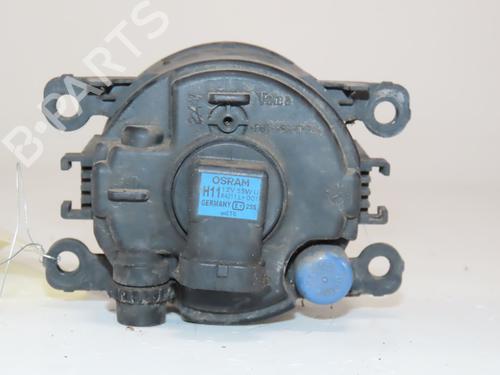 Used Right front fog light Right front fog light RENAULT MEGANE III Grandtour (KZ0/1) 1.5 dCi (KZ09, KZ0D, KZ1G, KZ29, KZ14, KZ1W, KZ10, KZ1F,... (110 hp) 33008943 33008943