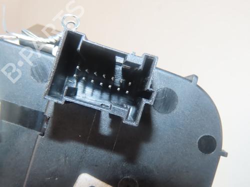 Used Headlight switch MERCEDES-BENZ C-CLASS (W203) C 200 CDI (203.007) (122 hp) 30916457