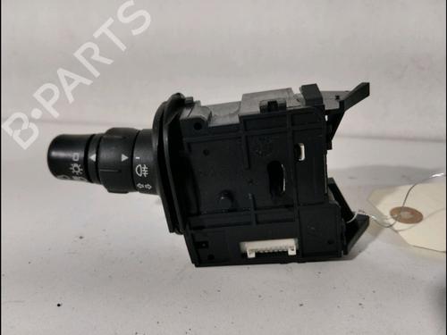 Used Headlight switch RENAULT SCÉNIC II (JM0/1_) 1.5 dCi (JM1E, JM16) (106 hp) 12954543