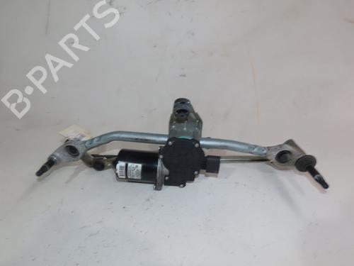 Used Front wiper motor AUDI Q2 (GAB, GAG) 35 TDI (150 hp) 19726147