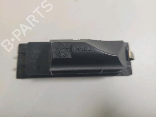 Used Licence plate light ALFA ROMEO 147 (937_) 1.9 JTDM 8V (937.AXD1A, 937.AXU1A, 937.BXU1A) (120 hp) 14900264