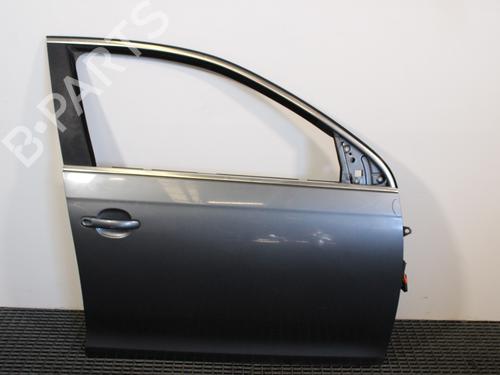 Right front door VW JETTA III (1K2) 1.6 (102 hp) 1K5831302AA