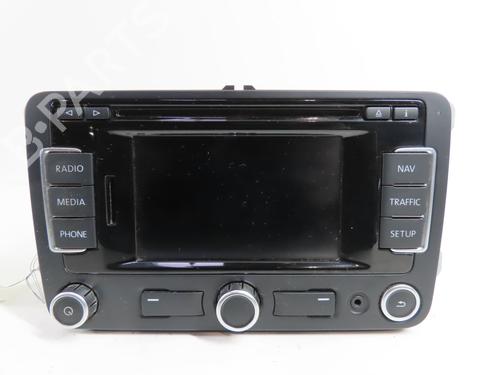 Used Radio VW POLO V (6R1, 6C1) 1.6 TDI (90 hp) 17136309