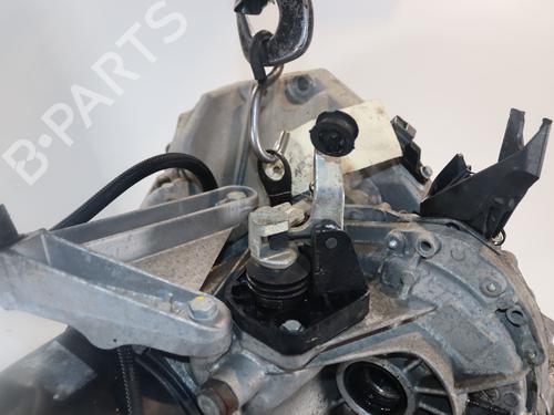 Used Gearbox RENAULT CLIO III Grandtour (KR0/1_) 1.5 dCi (75 hp) 32151344