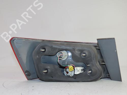 Used Right taillight Right taillight 13301904 13301904